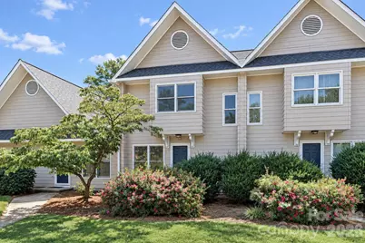 205 S Academy Street, Mooresville, NC 28115 - Photo 1