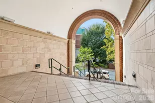 400 N Church St, Charlotte, NC 28202 - Photo 35