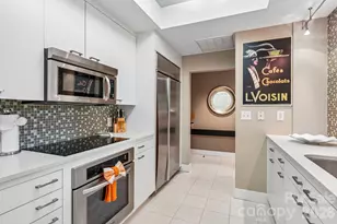 400 N Church St, Charlotte, NC 28202 - Photo 15
