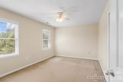 1688 Buffett Circle, Hickory, NC 28602 - Photo 15