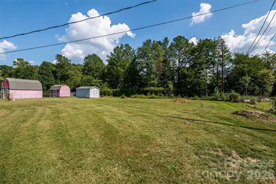 114 Cottonwood Drive, Mount Holly, NC 28120 - Photo 37