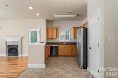 1360 21st Avenue NE, Hickory, NC 28601 - Photo 7