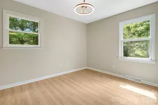15 Old Youngs Cove Rd, Candler, NC 28715 - Photo 15