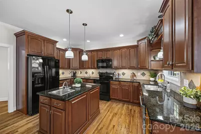 131 Summerfield Court, Lake Wylie, SC 29710 - Photo 13