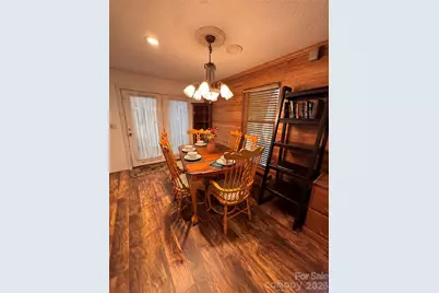 488 Hemlock Loop, Newland, NC 28657 - Photo 3