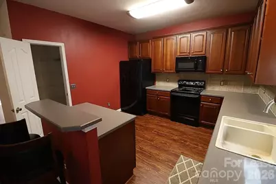 10979 Princeton Village Drive, Charlotte, NC 28277 - Photo 9
