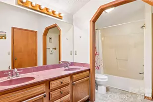 36 Nicholas Ln, Maggie Valley, NC 28751 - Photo 27