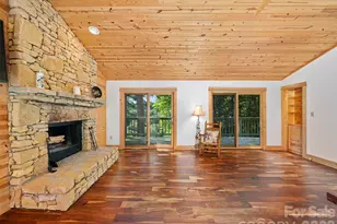 73 Oak Ridge Ct, Mars Hill, NC 28754 - Photo 5