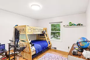 333 Kenilworth Rd, Asheville, NC 28805 - Photo 15