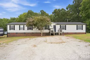 4688 Taxahaw Rd, Lancaster, SC 29720 - Photo 1