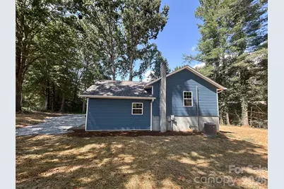 3570 Brook Street, Lenoir, NC 28645 - Photo 3