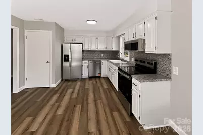 3570 Brook Street, Lenoir, NC 28645 - Photo 9