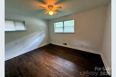710 Manhasset Road, Charlotte, NC 28209 - Photo 17