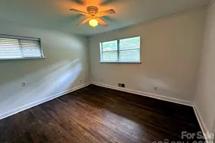 710 Manhasset Rd, Charlotte, NC 28209 - Photo 17