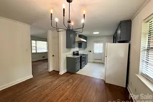 710 Manhasset Rd, Charlotte, NC 28209 - Photo 7