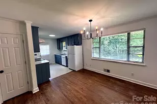 710 Manhasset Rd, Charlotte, NC 28209 - Photo 9