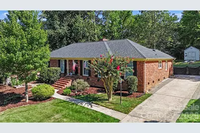 2610 Tattersall Drive, Charlotte, NC 28210 - Photo 3