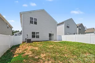 5211 Belstone Ln, Charlotte, NC 28215 - Photo 29