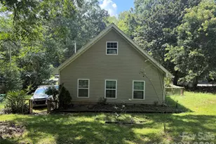 1230 Columbus St, Albemarle, NC 28001 - Photo 3