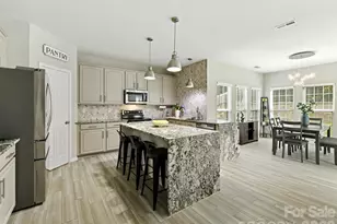 9338 Atlas Cedar Dr, Charlotte, NC 28215 - Photo 7