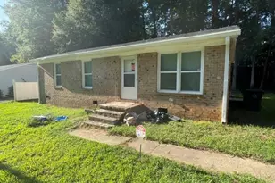 133 Hickory Ln, York, SC 29745 - Photo 1