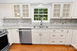 30 Morning Glory Ln, Weaverville, NC 28787 - Photo 15