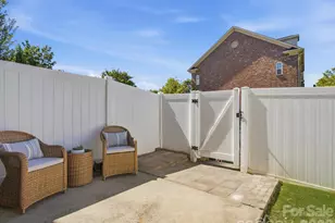 9533 Longstone Ln, Charlotte, NC 28277 - Photo 23