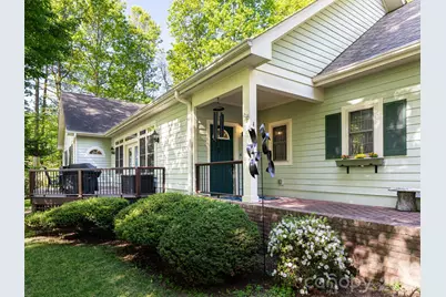 4 Dogwood Glen Circle, Etowah, NC 28729 - Photo 3