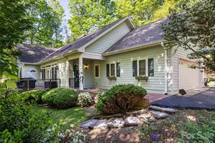 4 Dogwood Glen Cir, Etowah, NC 28729 - Photo 1