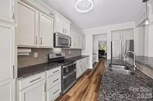 15229 Windward Ln, Lancaster, SC 29720 - Photo 3