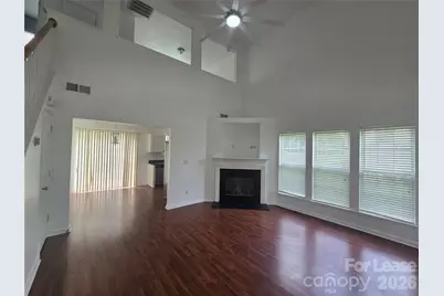 8815 Korniv Drive, Charlotte, NC 28216 - Photo 3