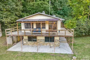 74 Lanzi Ledge Rd, Leicester, NC 28748 - Photo 5