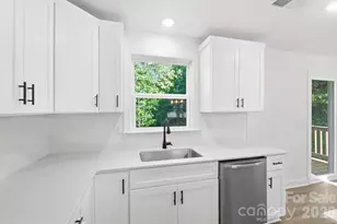 1074 Mountain Crest Dr, Kings Mountain, NC 28086 - Photo 19