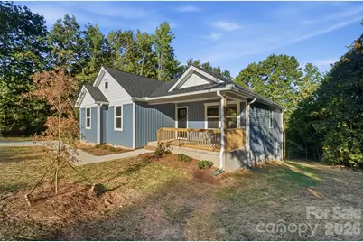 1074 Mountain Crest Drive, Kings Mountain, NC 28086 - Photo 5