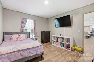 3194 Medicine Bow None, Claremont, NC 28610 - Photo 21