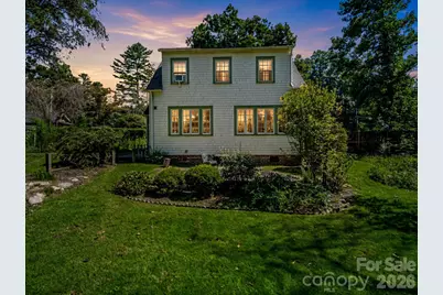 323 Blythe Street, Hendersonville, NC 28739 - Photo 7
