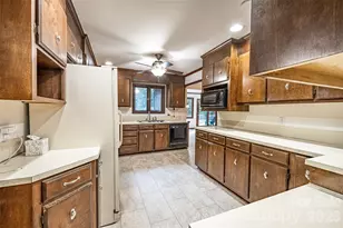 565 Oak Ridge Run, Salisbury, NC 28146 - Photo 17
