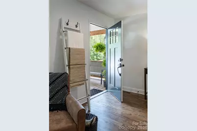 21 W Chapel Road, Asheville, NC 28803 - Photo 3