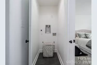 21 W Chapel Road, Asheville, NC 28803 - Photo 27