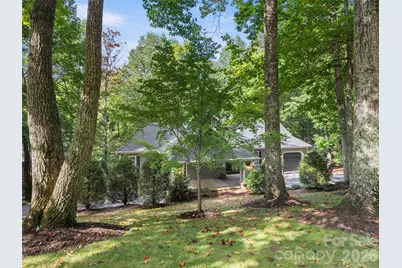 108 Little Cherokee Ridge, Hendersonville, NC 28739 - Photo 3