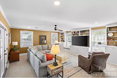 1109 Tuxedo Court, Charlotte, NC 28211 - Photo 25