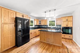 95 Holly Ridge Rd, Waynesville, NC 28786 - Photo 15