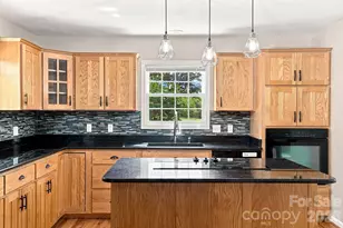 95 Holly Ridge Rd, Waynesville, NC 28786 - Photo 17