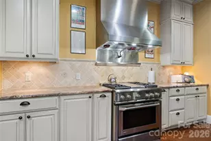 598 Old Toll Rd, Asheville, NC 28804 - Photo 9