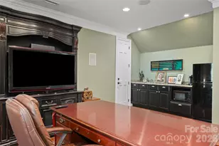 598 Old Toll Rd, Asheville, NC 28804 - Photo 31