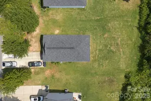 2142 Cindy Ln, Charlotte, NC 28216 - Photo 23