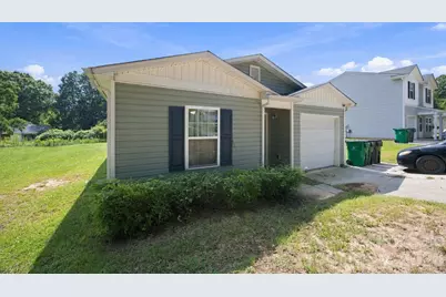 2142 Cindy Lane, Charlotte, NC 28216 - Photo 3