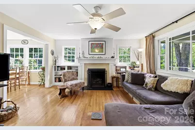 33 Pinecroft Road, Asheville, NC 28804 - Photo 15