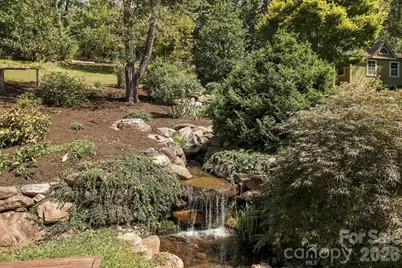 33 Pinecroft Road, Asheville, NC 28804 - Photo 3