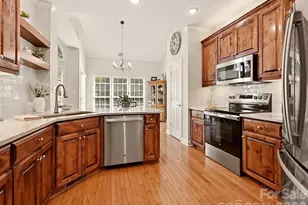 5125 Walnut Grove Ct, Mount Holly, NC 28120 - Photo 11